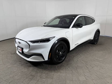 2022 Ford Mustang Mach-E California Route 1