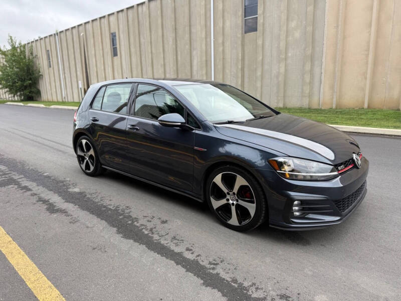2018 Volkswagen Golf GTI S