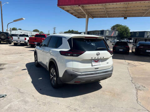 2022 Nissan Rogue SV
