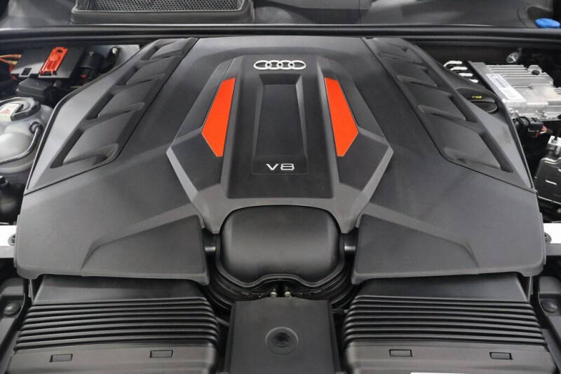 2023 Audi SQ8 4.0T quattro Premium Plus