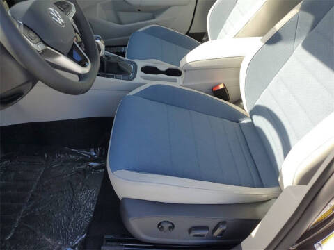 2025 Volkswagen Jetta SE