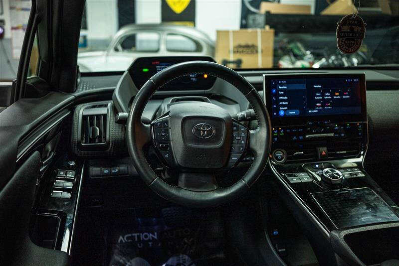 2024 Toyota bZ4X Limited