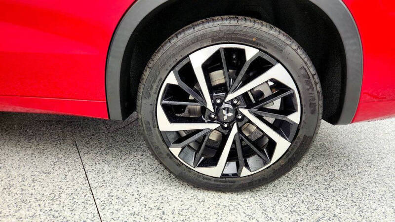 2023 Mitsubishi Outlander SEL