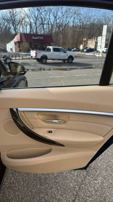 2016 BMW 3 Series 328i xDrive