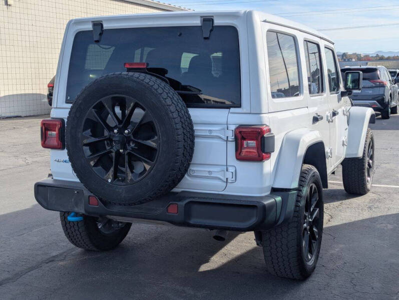 2024 Jeep Wrangler Sahara 4xe