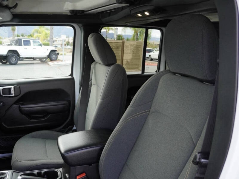 2024 Jeep Wrangler Sport S 4xe