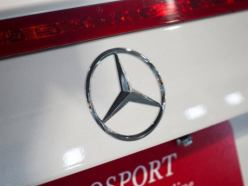 2015 Mercedes-Benz SL-Class 23