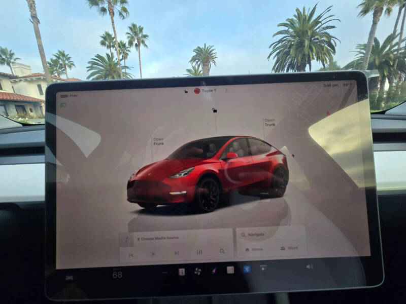2023 Tesla Model Y Performance