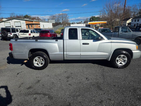 2005 Dodge Dakota Laramie
