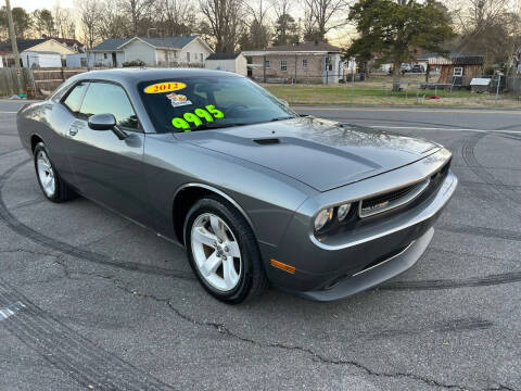 2012 Dodge Challenger for sale at Global Imports of Dalton LLC in Dalton GA