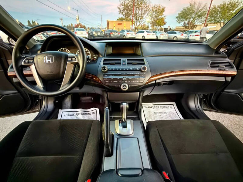 2011 Honda Accord EX V6