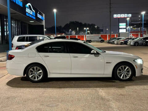 2015 BMW 5 Series 528i