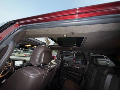 2017 Jeep Grand Cherokee Summit