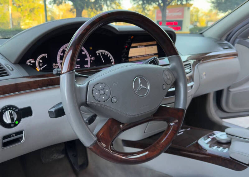 2013 Mercedes-Benz S-Class S 550