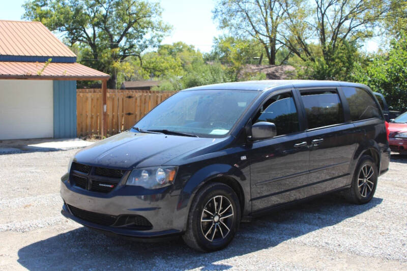 2014 Dodge Grand Caravan for sale at Bailey & Sons Motor Co in Lyndon KS