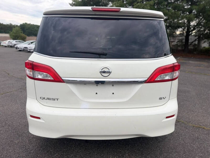 2013 Nissan Quest