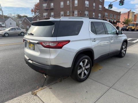 2018 Chevrolet Traverse LT Leather