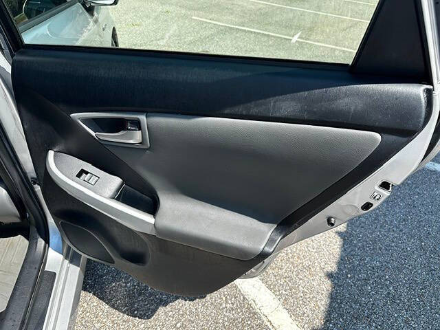 2013 Toyota Prius Three