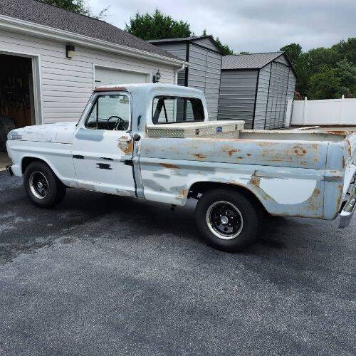 1967 Ford F-100