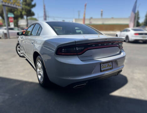 2019 Dodge Charger SXT