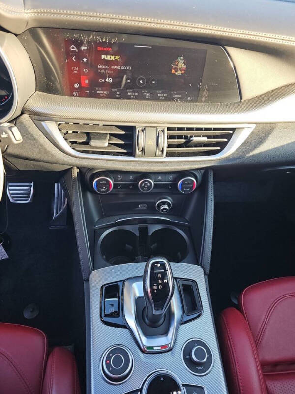 2024 Alfa Romeo Stelvio Veloce