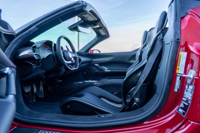 2024 Ferrari SF90 Spider