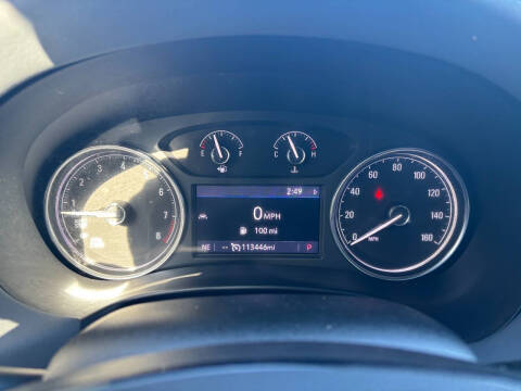 2022 Buick Enclave Essence