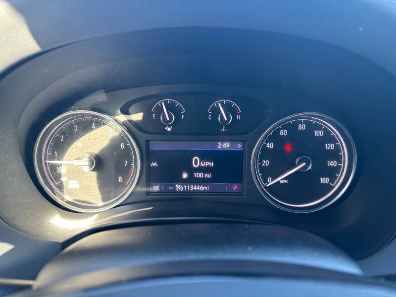 2022 Buick Enclave Essence