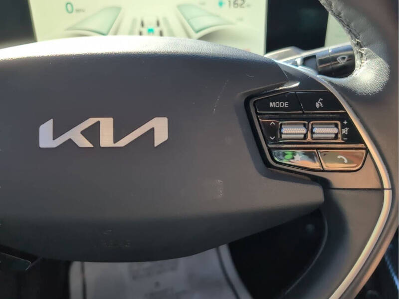 2022 Kia EV6 Wind