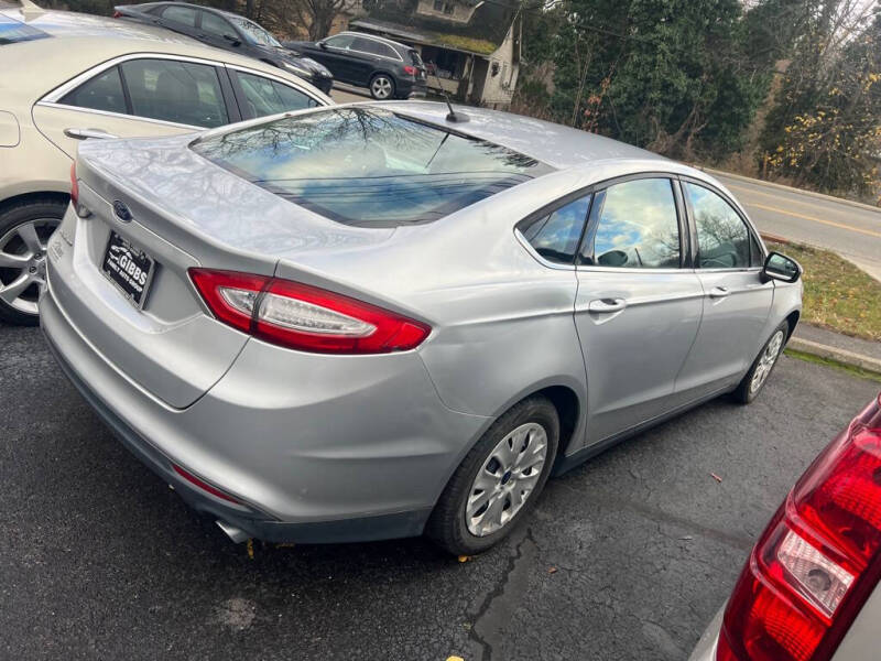 2014 Ford Fusion S