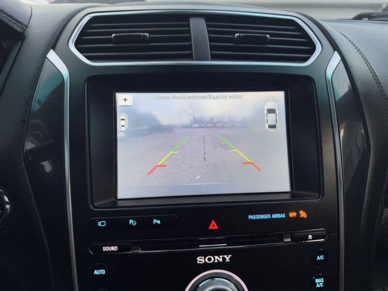 2017 Ford Explorer Platinum