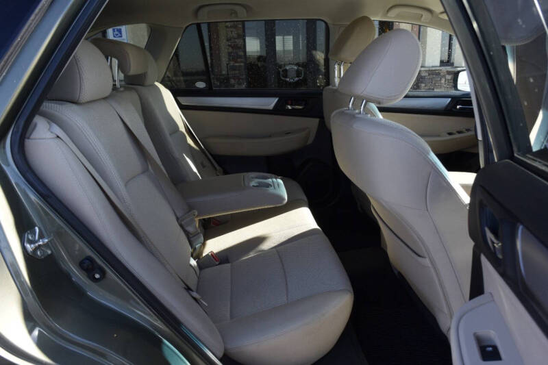 2016 Subaru Outback 2.5i Premium