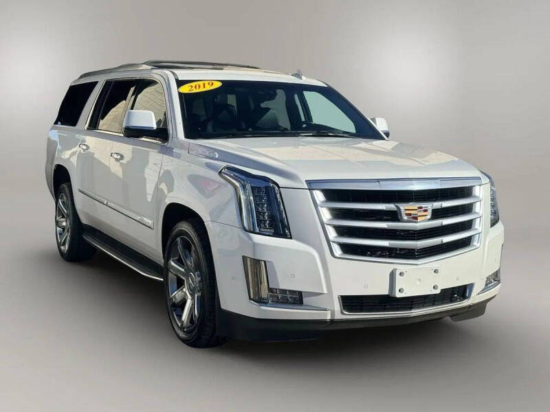 2019 Cadillac Escalade ESV Luxury