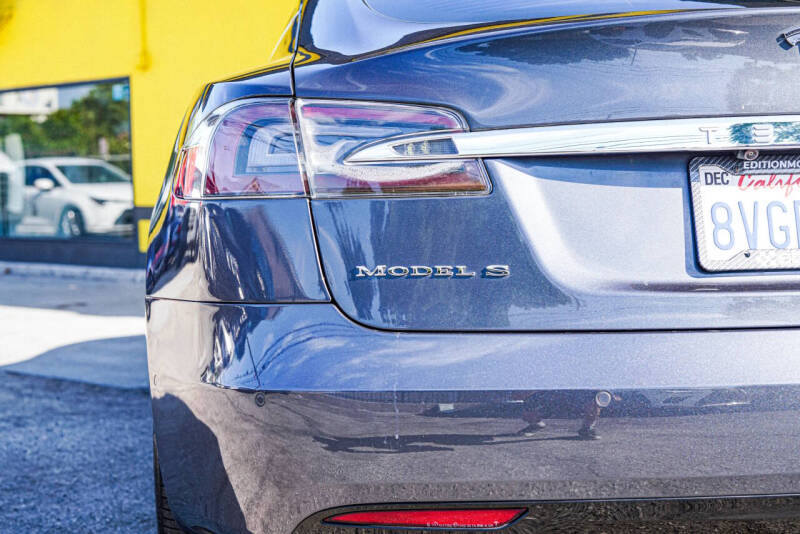 2017 Tesla Model S