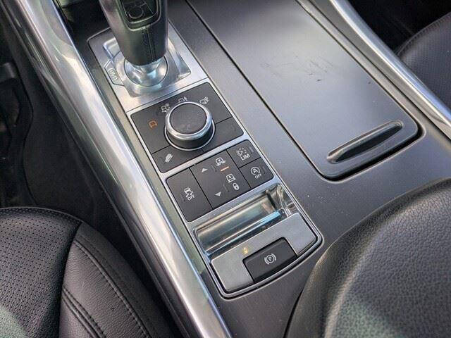 2017 Land Rover Range Rover Sport SE