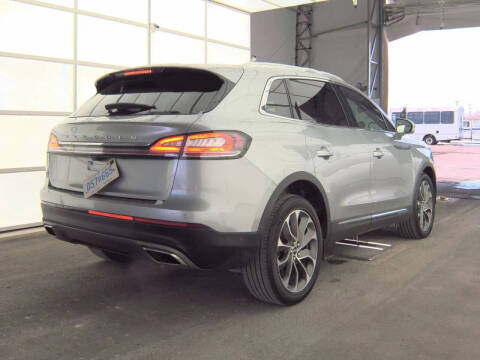 2021 Lincoln Nautilus Reserve