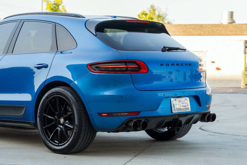 2016 Porsche Macan S