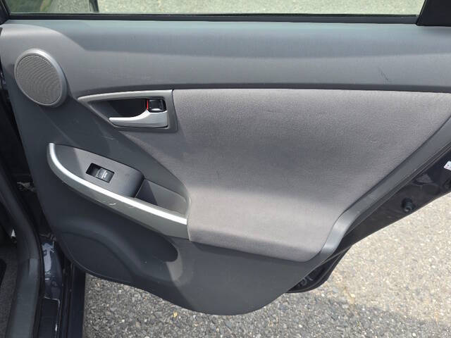 2010 Toyota Prius I
