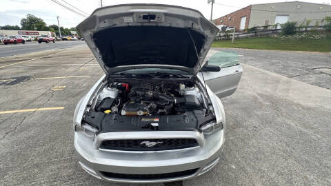 2014 Ford Mustang V6