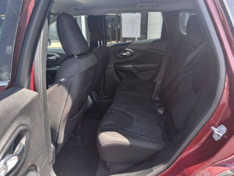 2019 Jeep Cherokee Latitude