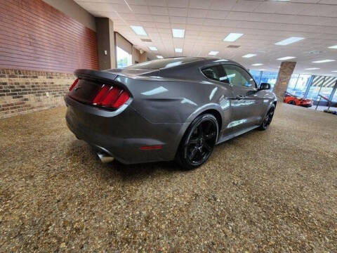 2017 Ford Mustang V6