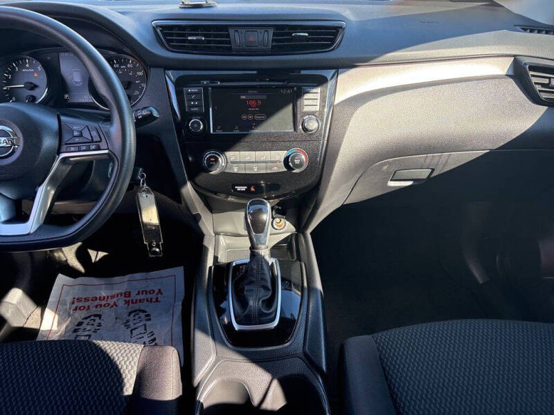 2020 Nissan Rogue Sport S