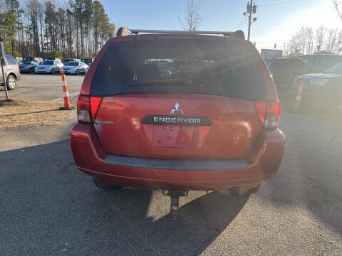 2008 Mitsubishi Endeavor LS