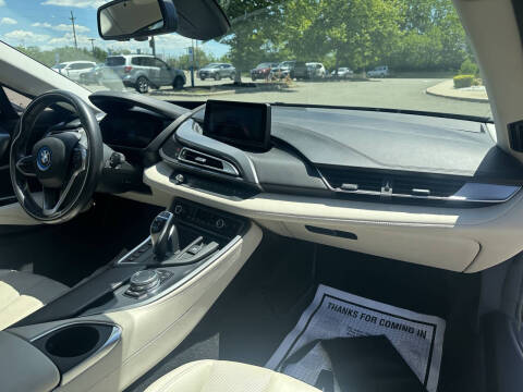 2016 BMW i8