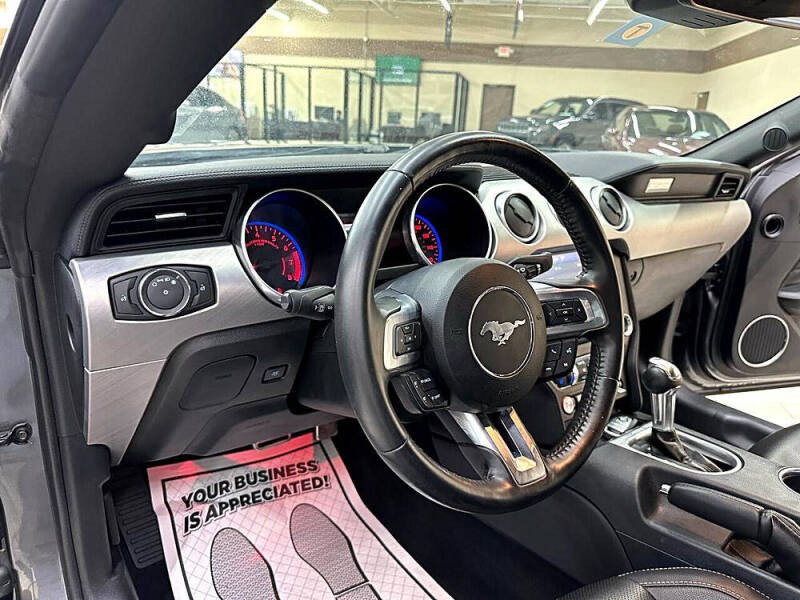 2022 Ford Mustang EcoBoost Premium