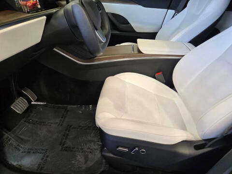 2023 Tesla Model X