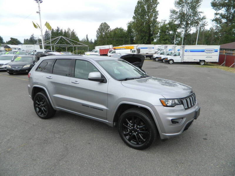2017 Jeep Grand Cherokee Altitude