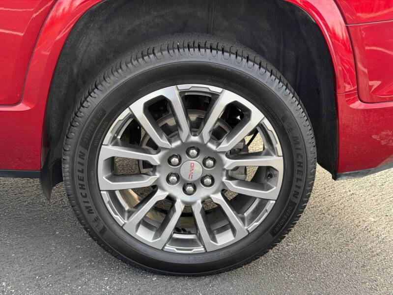 2021 GMC Acadia Denali