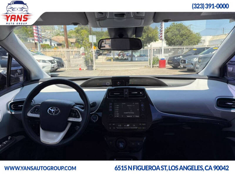 2017 Toyota Prius Three