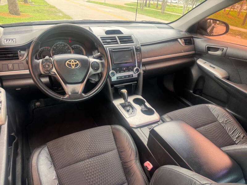 2012 Toyota Camry SE